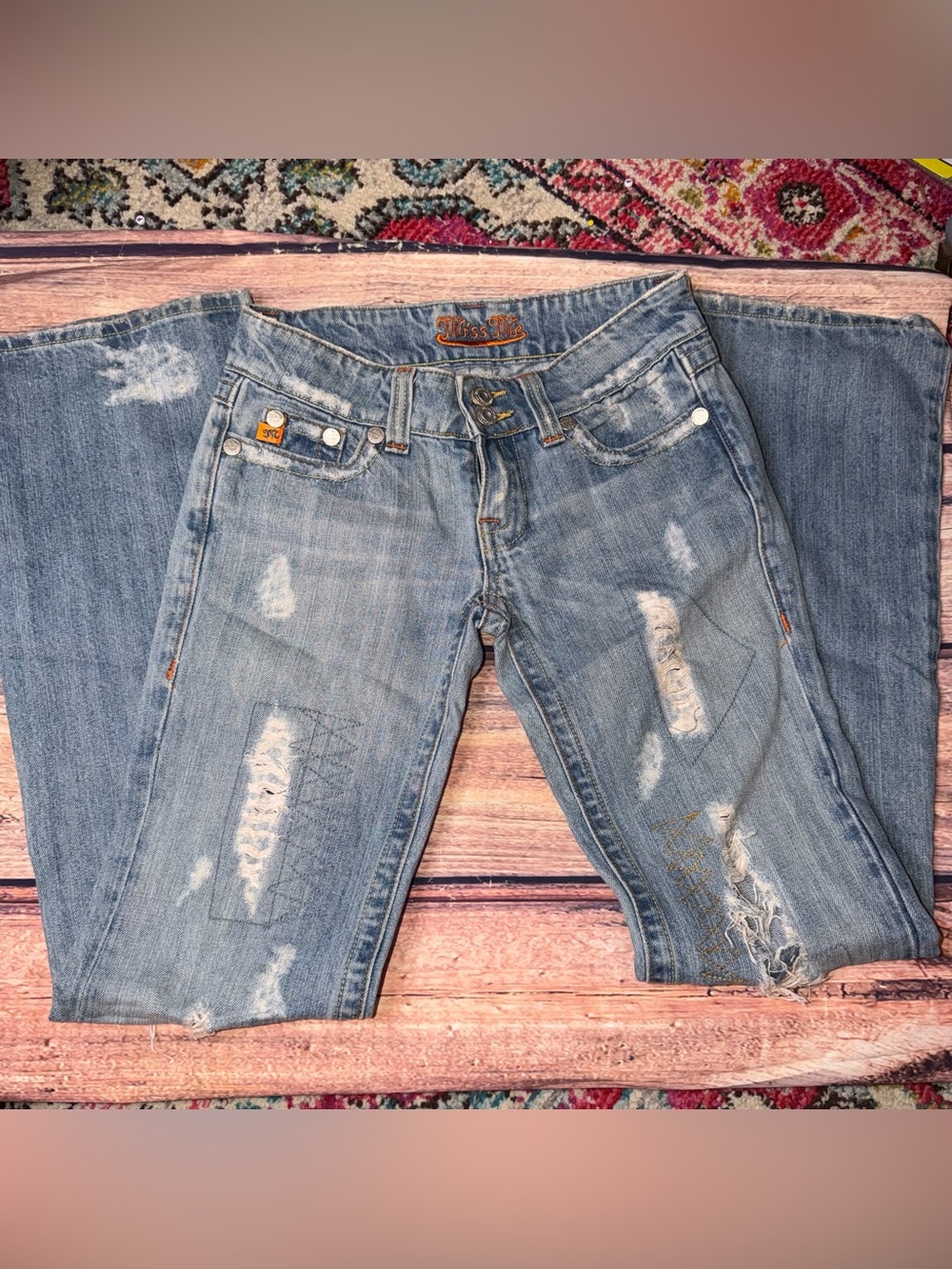 Miss Me Women’s Light Blue Distressed Jeans Size 25
